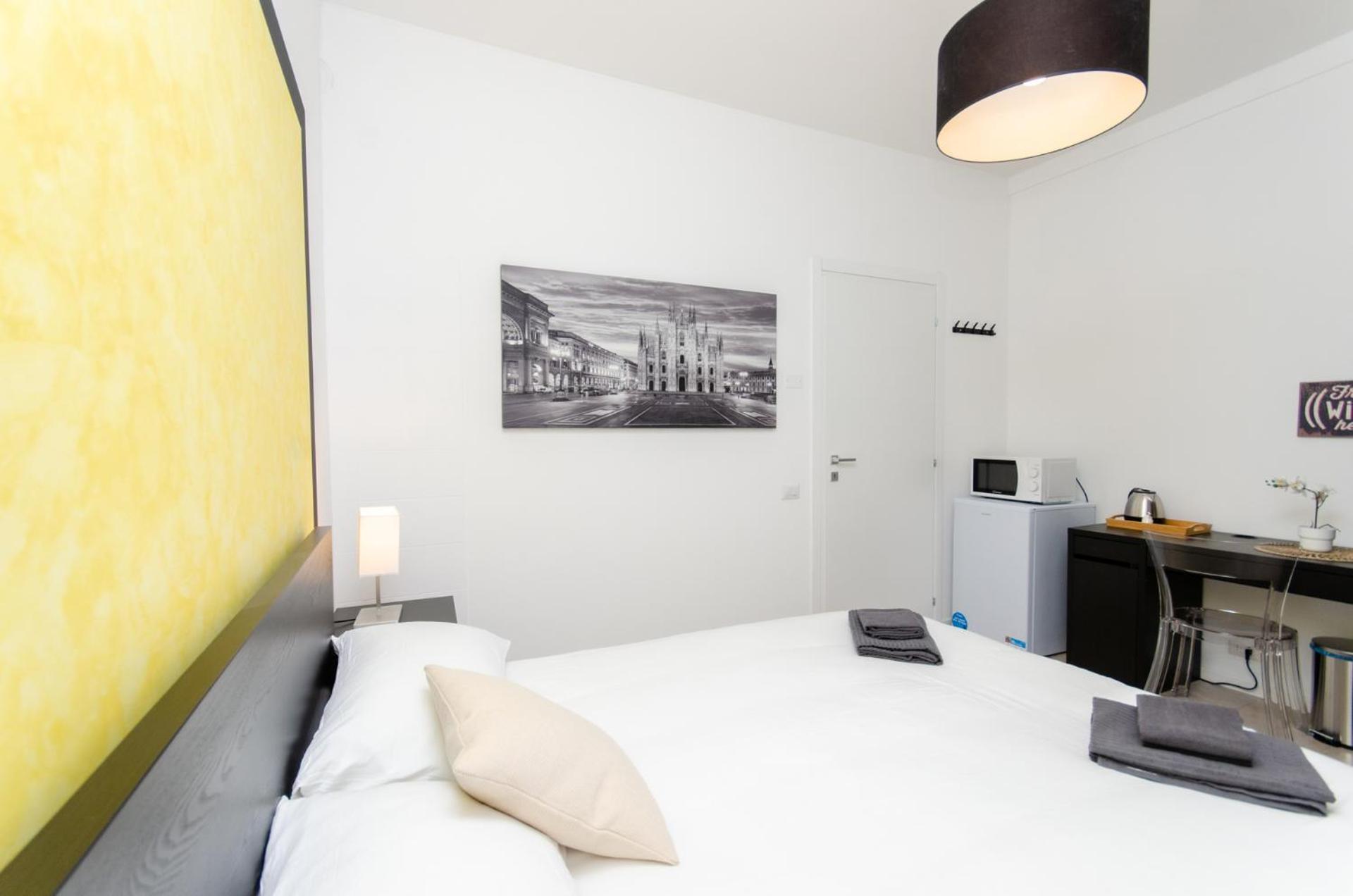 Yellow Room Milan Bagian luar foto