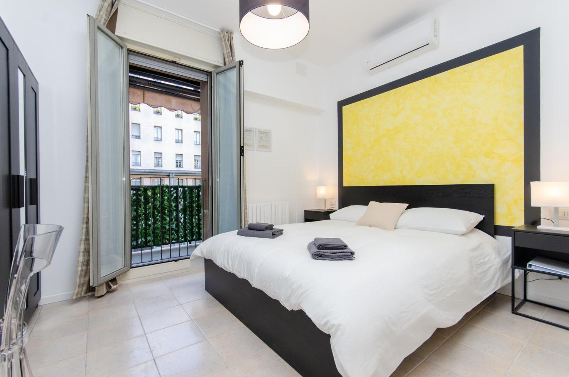 Yellow Room Milan Bagian luar foto